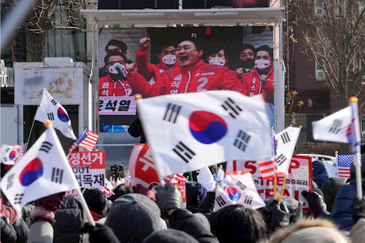 South Korea's Anti-Corruption Agency Seeks to Detain Impeached President Yoon Suk Yeol