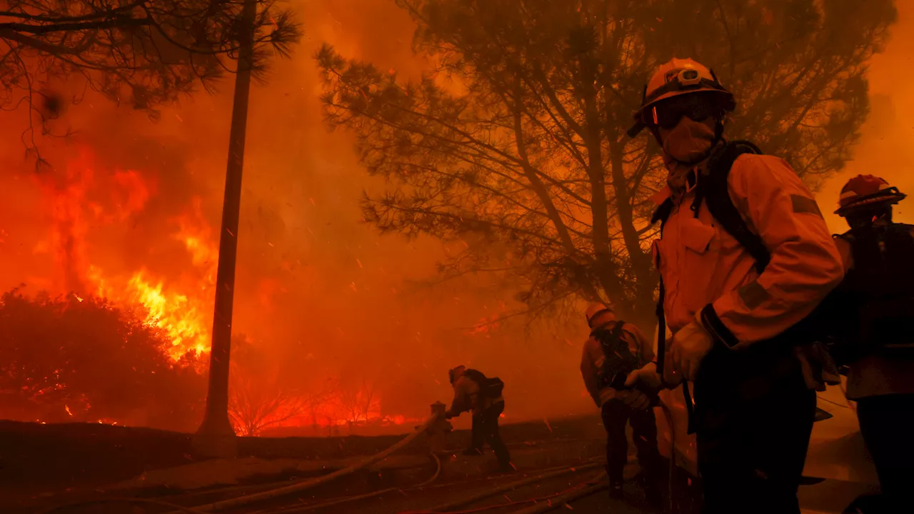 Strong Santa Ana Winds Fuel Wildfires in Southern California