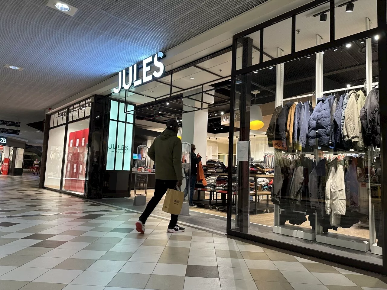 Jules ferme son magasin des Éléis à Cherbourg