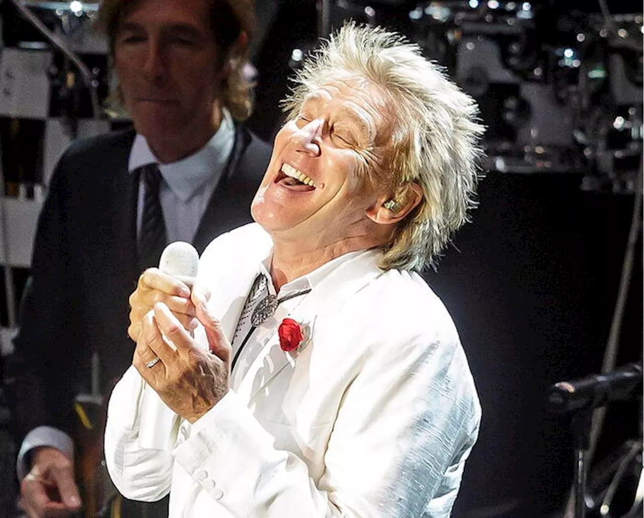 Rod Stewart compie 80 anni: il rock'n'roll come antidoto alla vecchiaia?