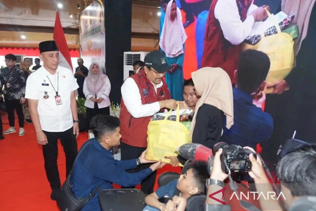 Menteri Sosial Tekankan Perlindungan bagi Masyarakat Miskin dan Pentingnya Data Akurat