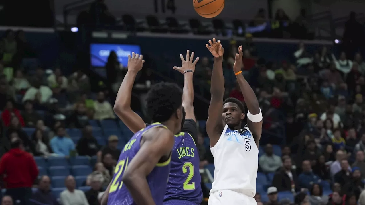 Anthony Edwards scores 32 and the Timberwolves top the Pelicans 104-97 in Zion Williamson's return