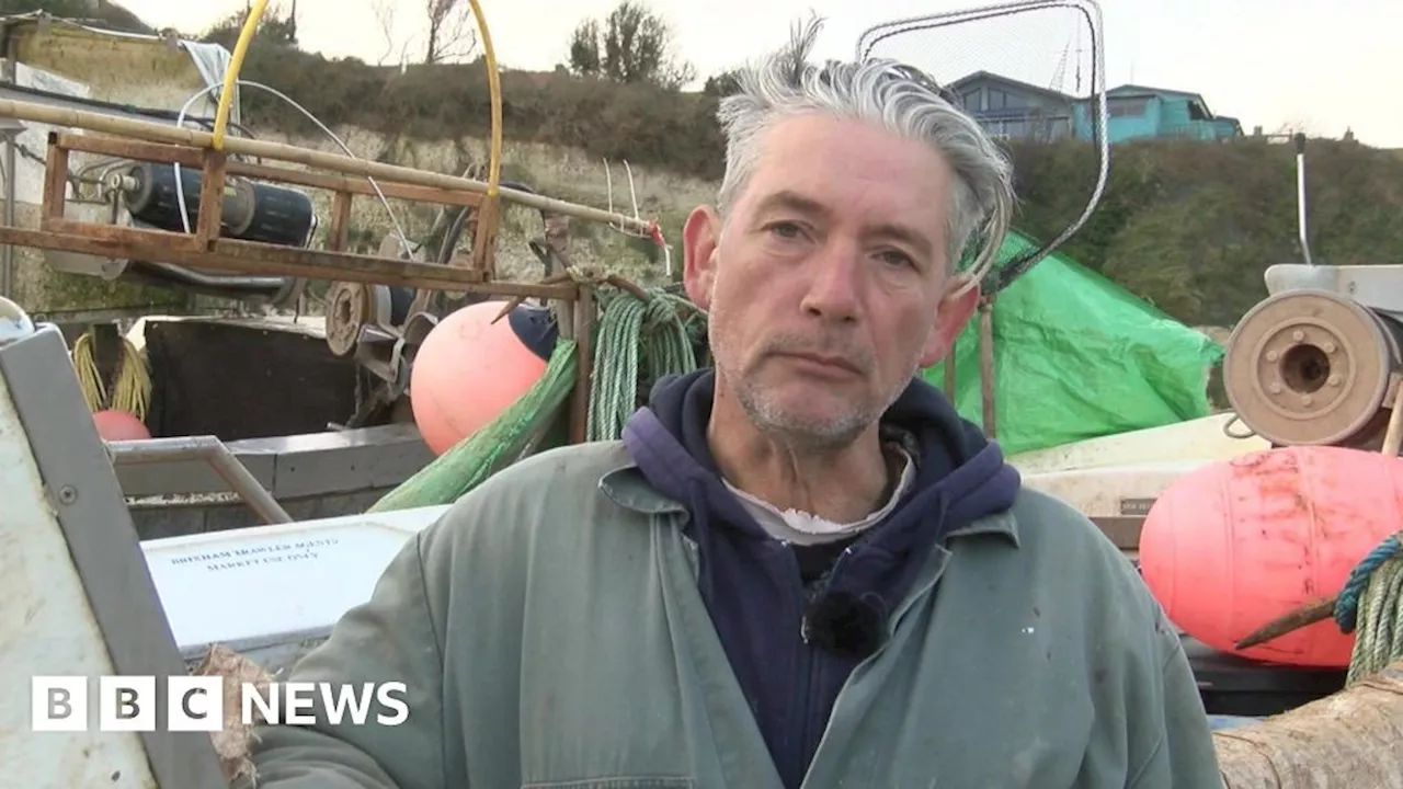 Fishermen Trained to Analyse Fish Bones to Help Secure Fishing Rights