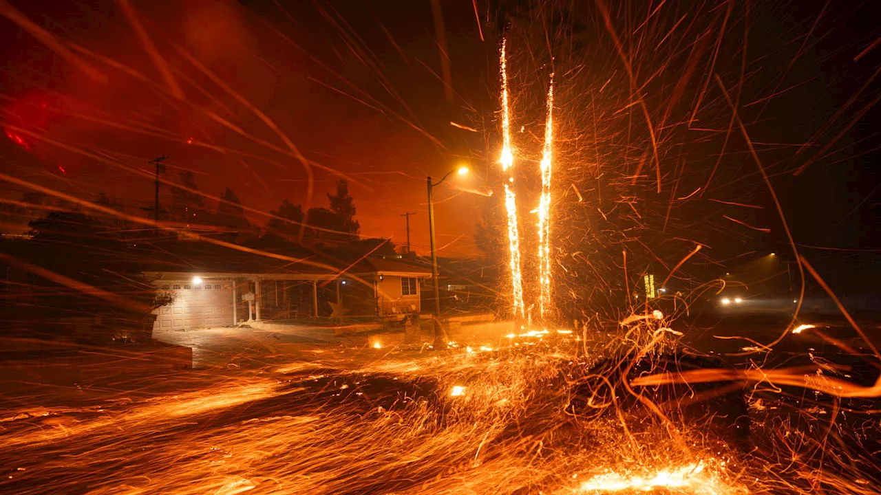 Los Angeles in Flammen: Feuer-Inferno durch Wintersturm