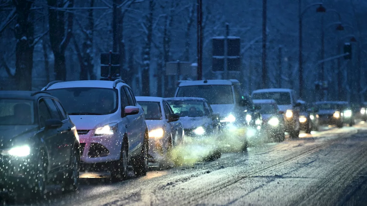 Wetter in Bayern: Schnee – teils stark, teils leicht