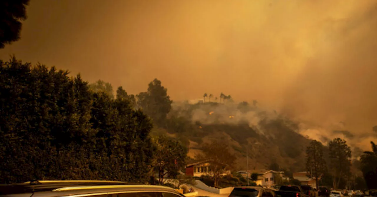 Wildfire Evacuations Lead to Abandoned Vehicles on Sunset Boulevard