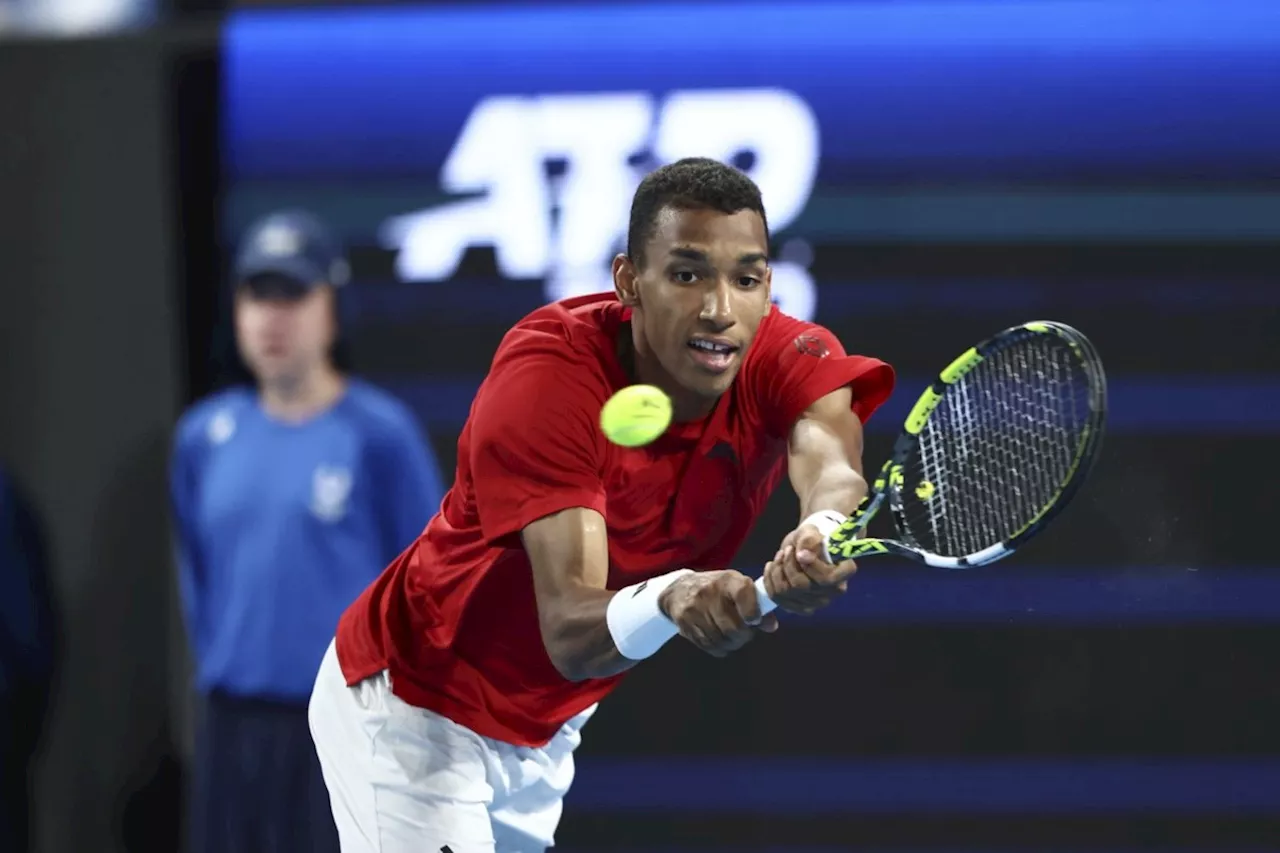 Auger-Aliassime advances to Adelaide quarterfinals