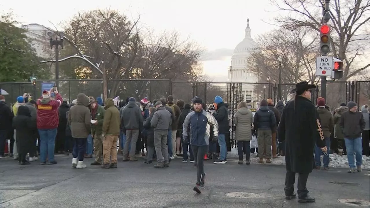 Thousands Pay Tribute to Former President Jimmy Carter at U.S. Capitol