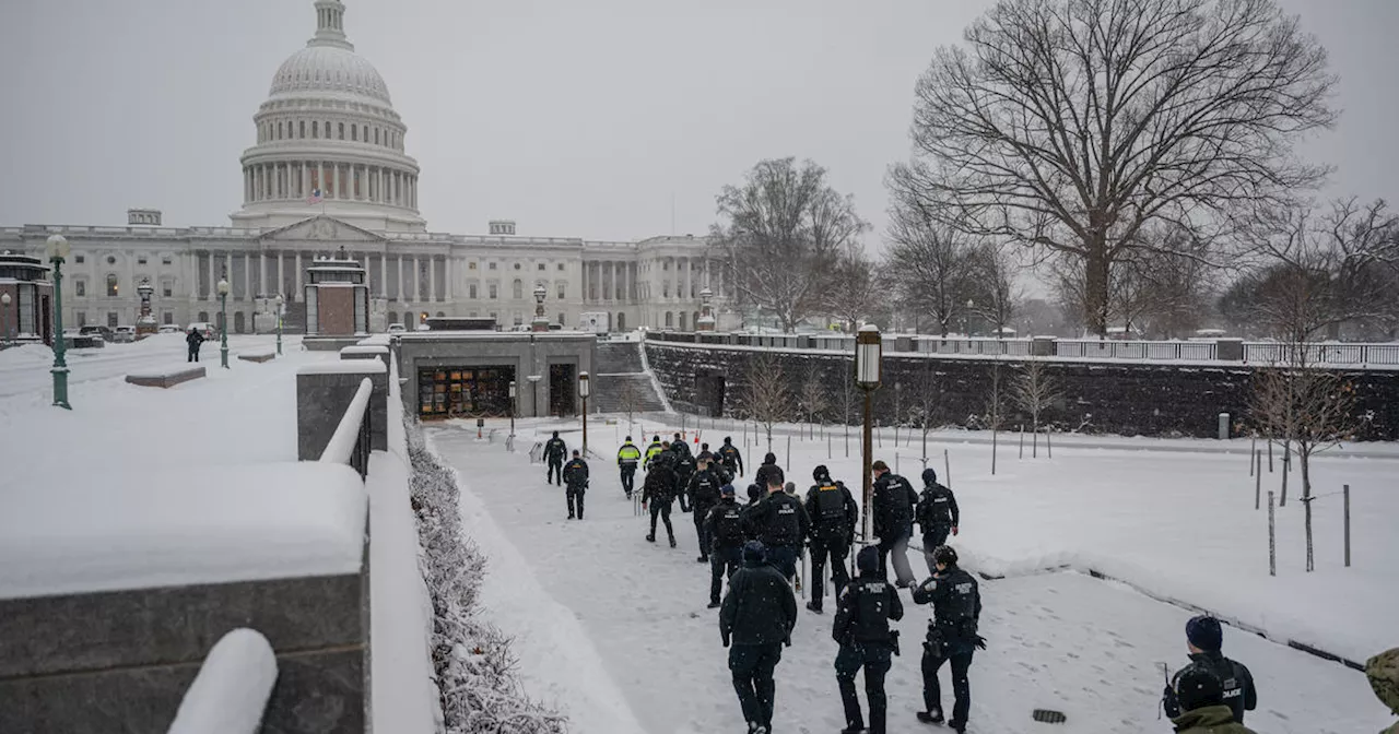 Man Arrested With Machete and Knives at Capitol Visitor Center