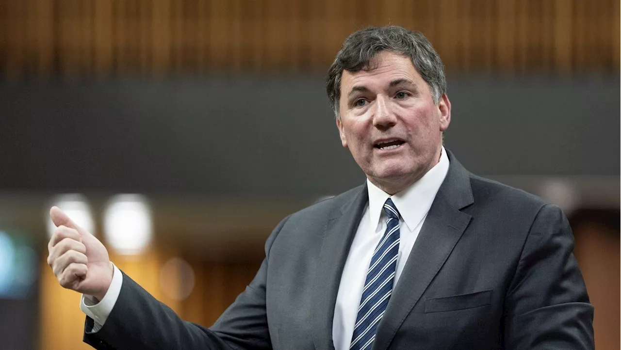 Dominic LeBlanc says he won’t run for Liberal leadership as party caucus meets