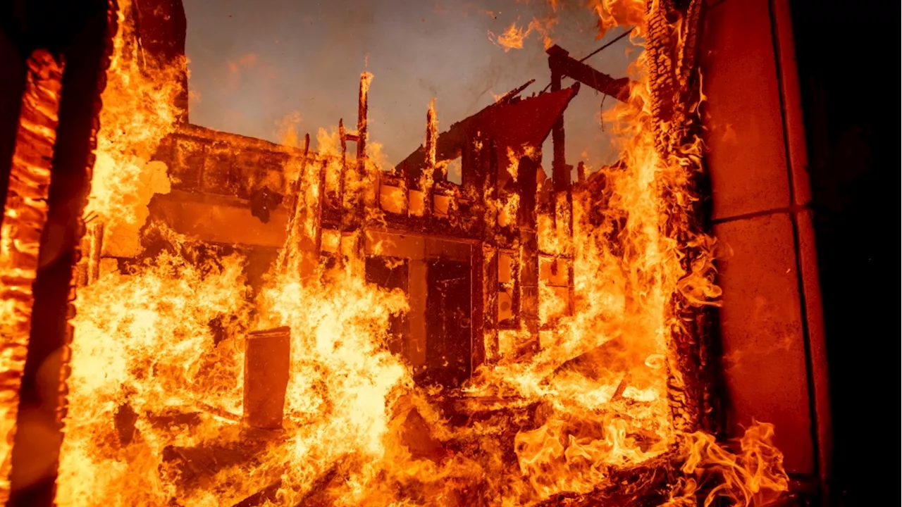 Southern California Wildfire Devastates Homes, Governor Declares Emergency