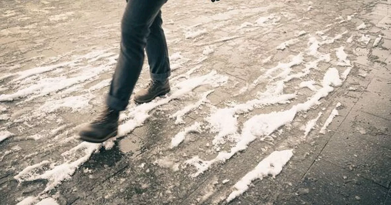 Baking Soda: The Eco-Friendly and Budget-Friendly Ice Melter