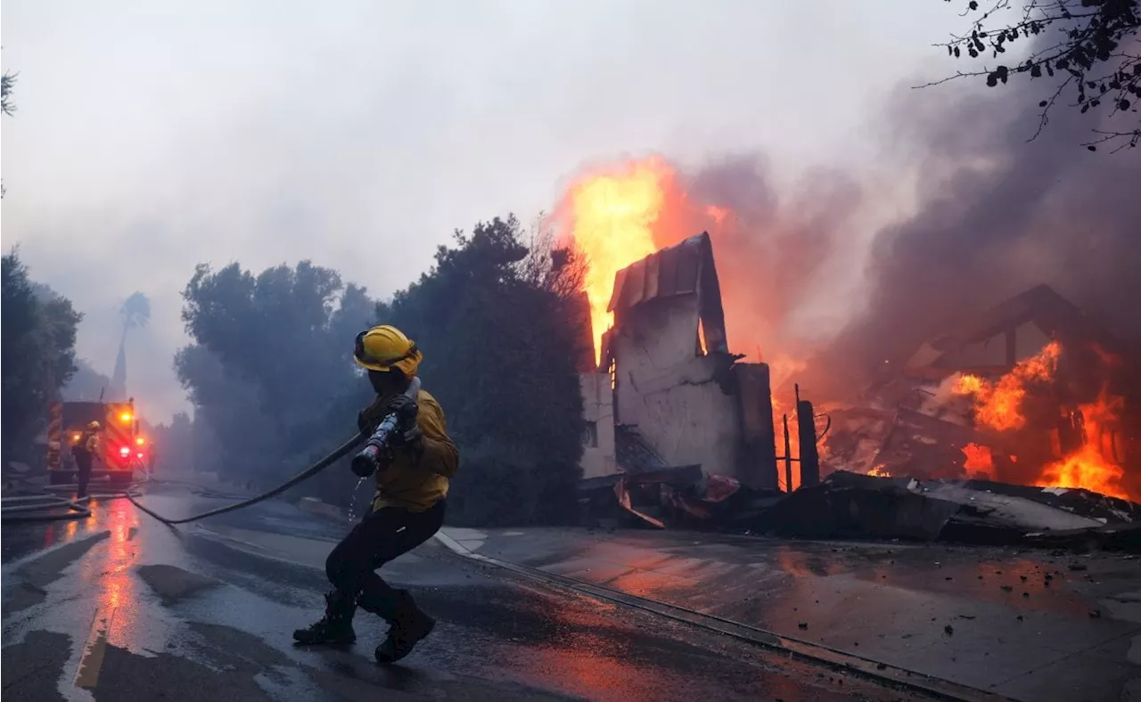 Incendios en California: Reportan al menos 2 muertos