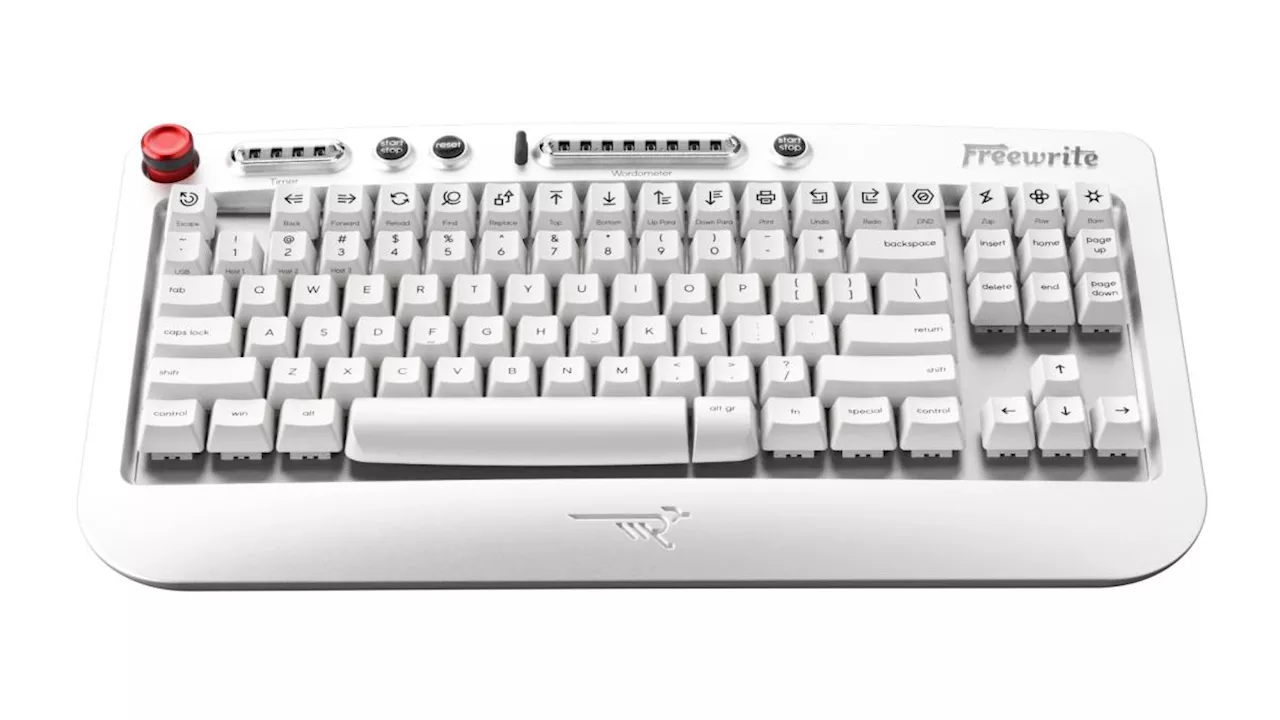 Astrohaus Unveils Freewrite Wordrunner: A Mechanical Keyboard Built for Writers