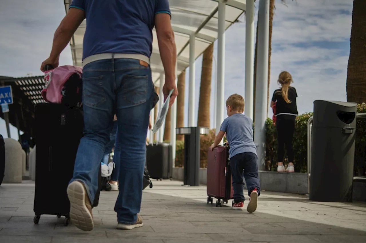 Reiseinfluencerin enttäuscht von Teneriffa: Dreck, Gestank und Chaos am Flughafen