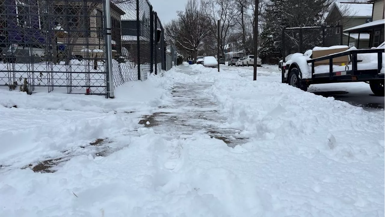 Columbus Residents Face Snow Removal Responsibilities