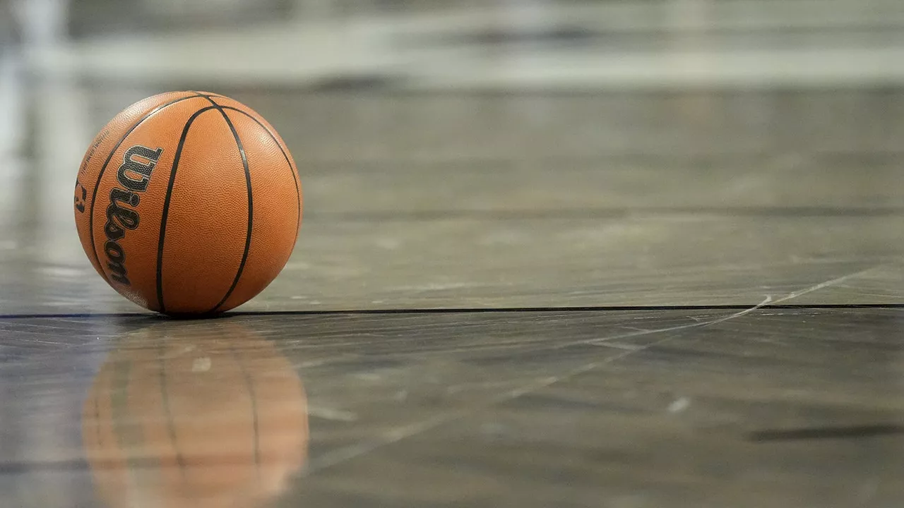 Canadian Women's College Basketball Team Refuses to Play Against Christian University Over Trans Athlete