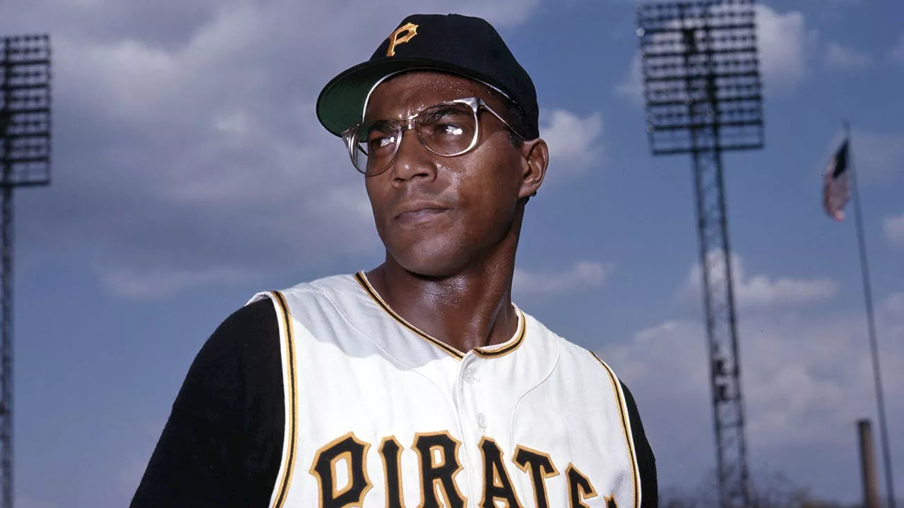 Former Pirates Pitcher Bob Veale Dies at 89