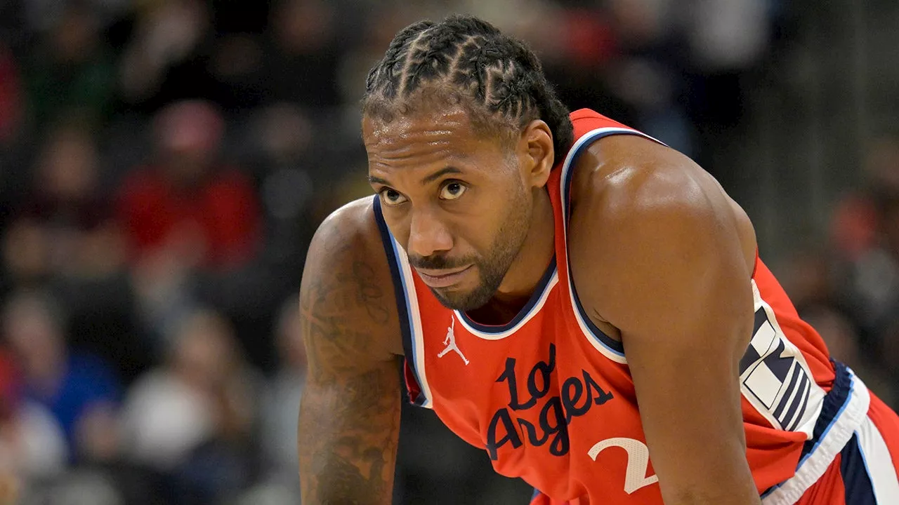 Kawhi Leonard Steps Away From Clippers to Aid Family Amid California Wildfires