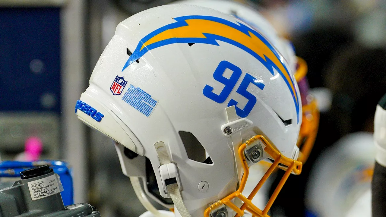 LA Chargers Provide $200,000 to Wildfire Relief, Urge Fans to Help