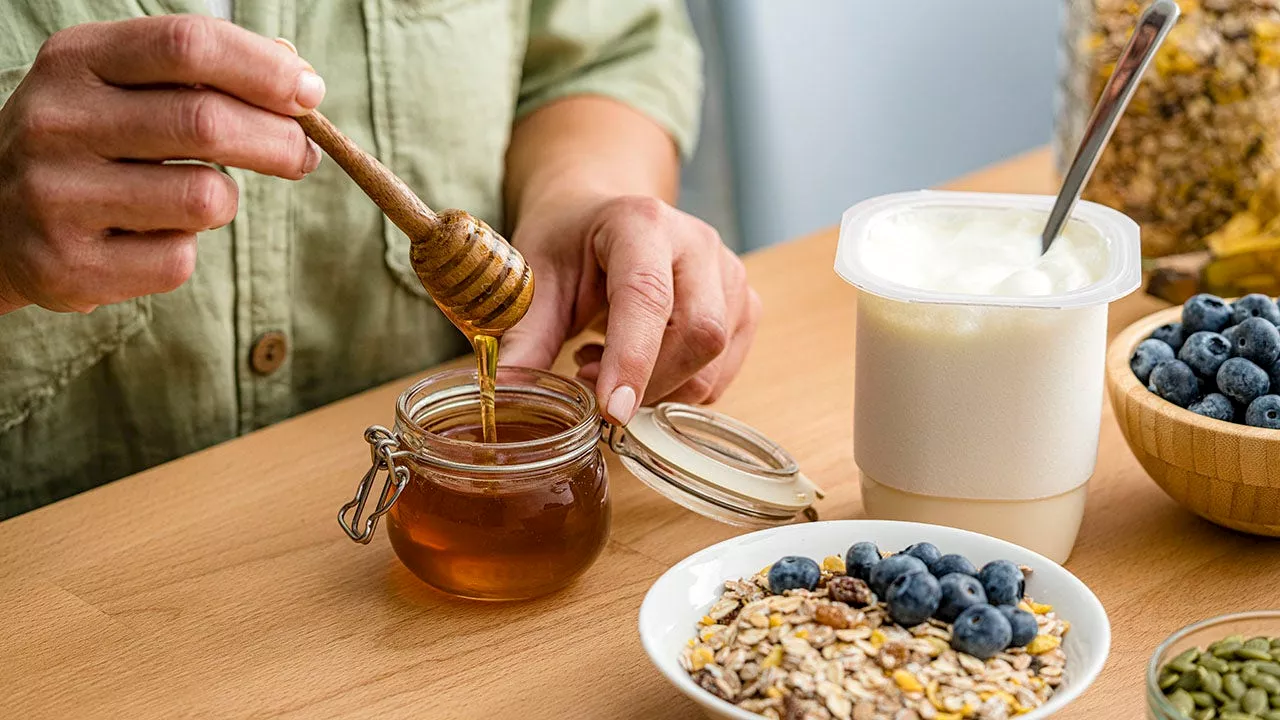 Neurosurgeon's Brain-Boosting Breakfast Includes Yogurt, Blueberries, and Granola