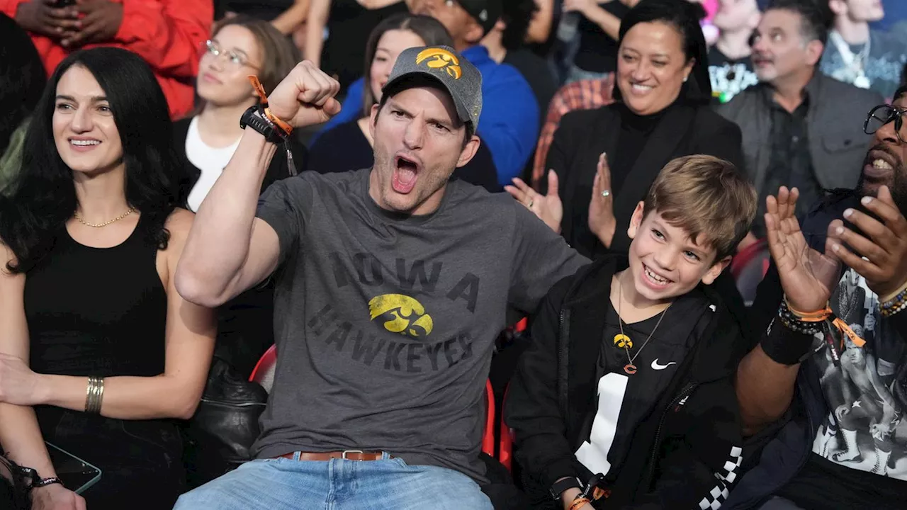 Ashton Kutcher und Sohn Dimitri begeistert beim WWE-Event