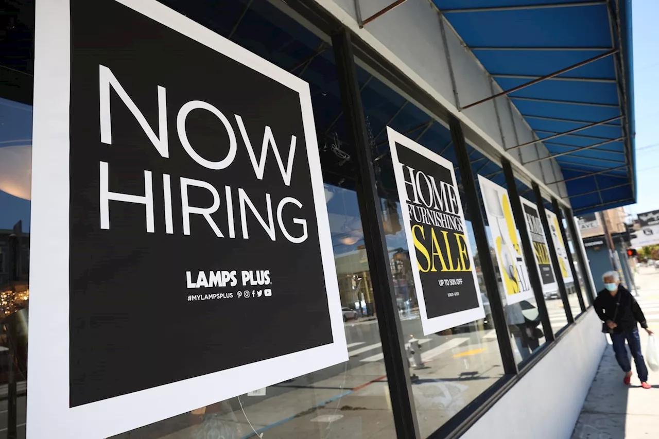 Unemployment Claims Drop, Labor Market Shows Strength