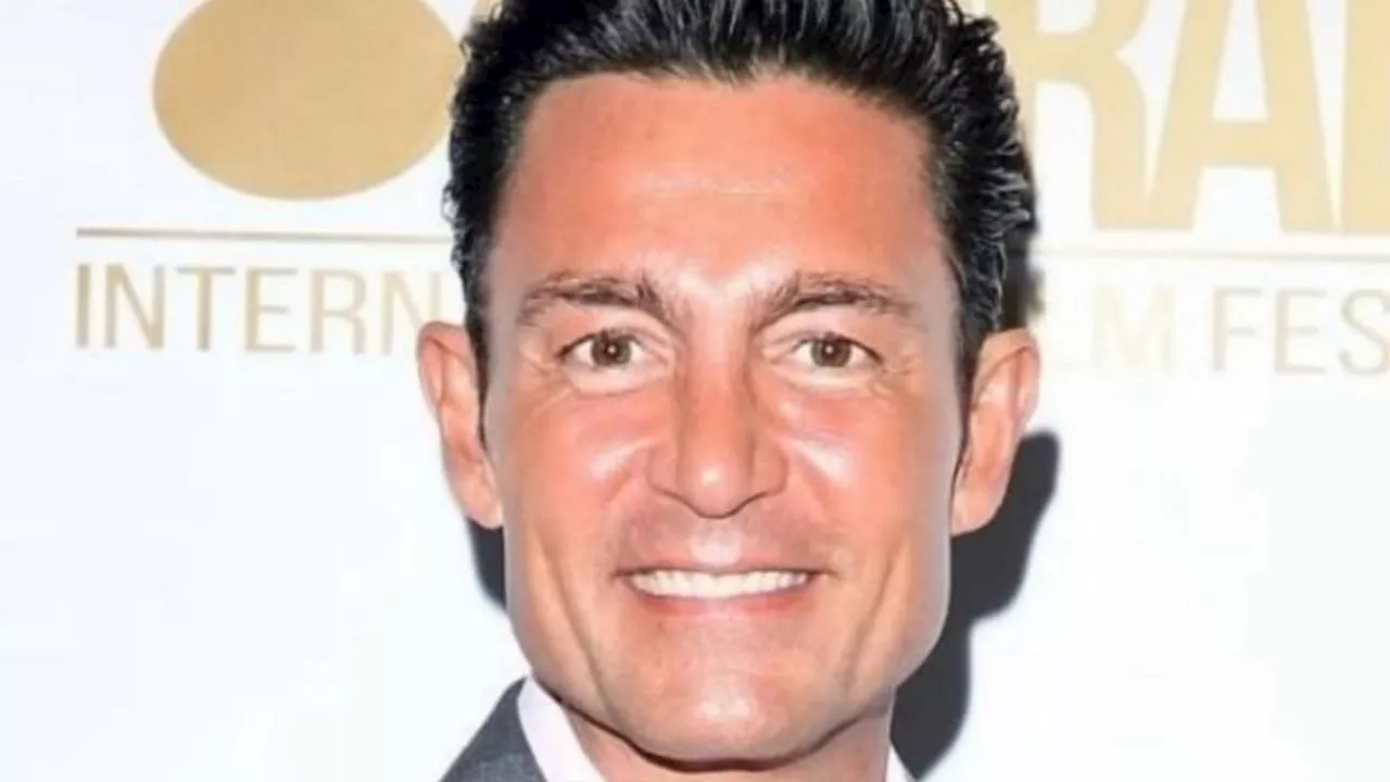 La foto inédita de Fernando Colunga en su juventud que revela su gusto por el ejercicio y marcar sus músculos