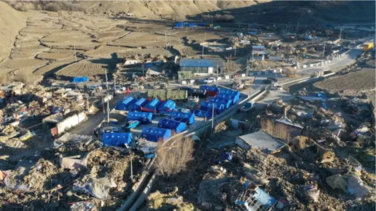 Tibet Earthquake: भूकंप के 500 से अधिक झटके, 126 की मौत के बाद जमा देने वाली ठंड में टेंटों में रह रहे पीड़ित