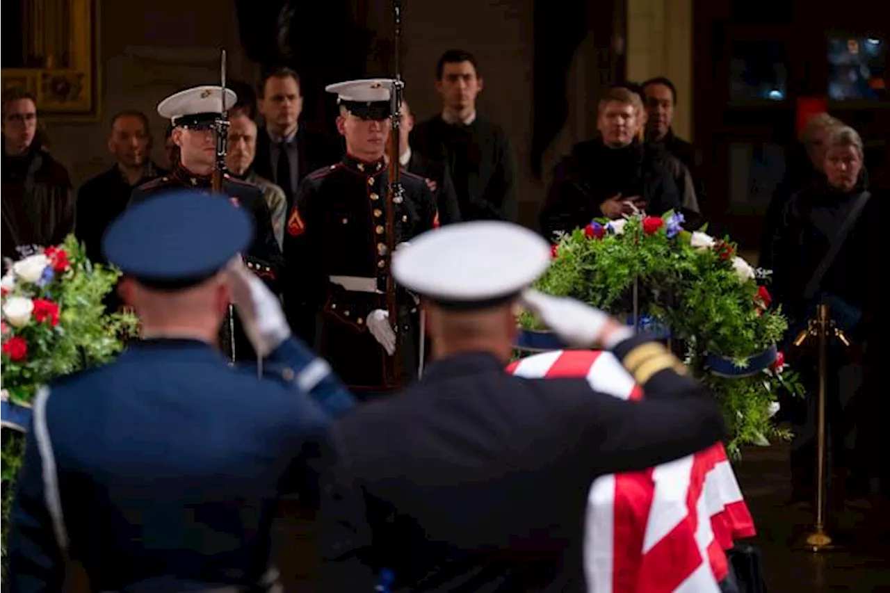 Mourners Pay Respects to Former President Jimmy Carter