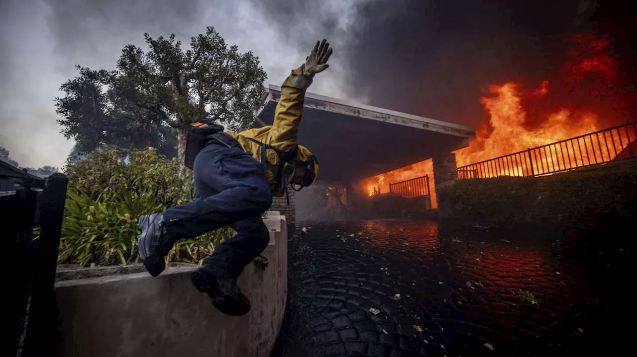 Devastating Wildfires Force Evacuations in Los Angeles Natural Disasters