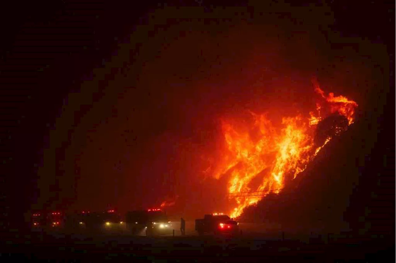 Palisades Fire Burns Homes in Pacific Palisades Amid Strong Windstorm