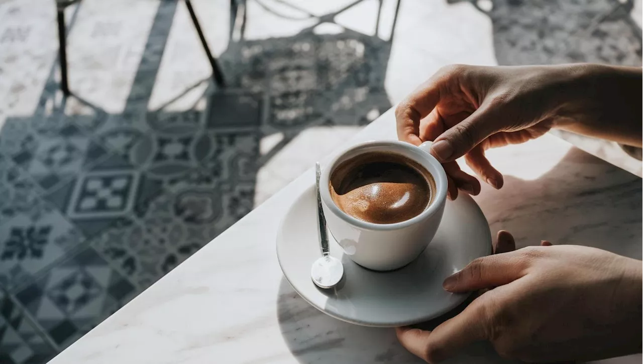 Caffè: Bere dopo pranzo aumenta il rischio di malattie cardiovascolari