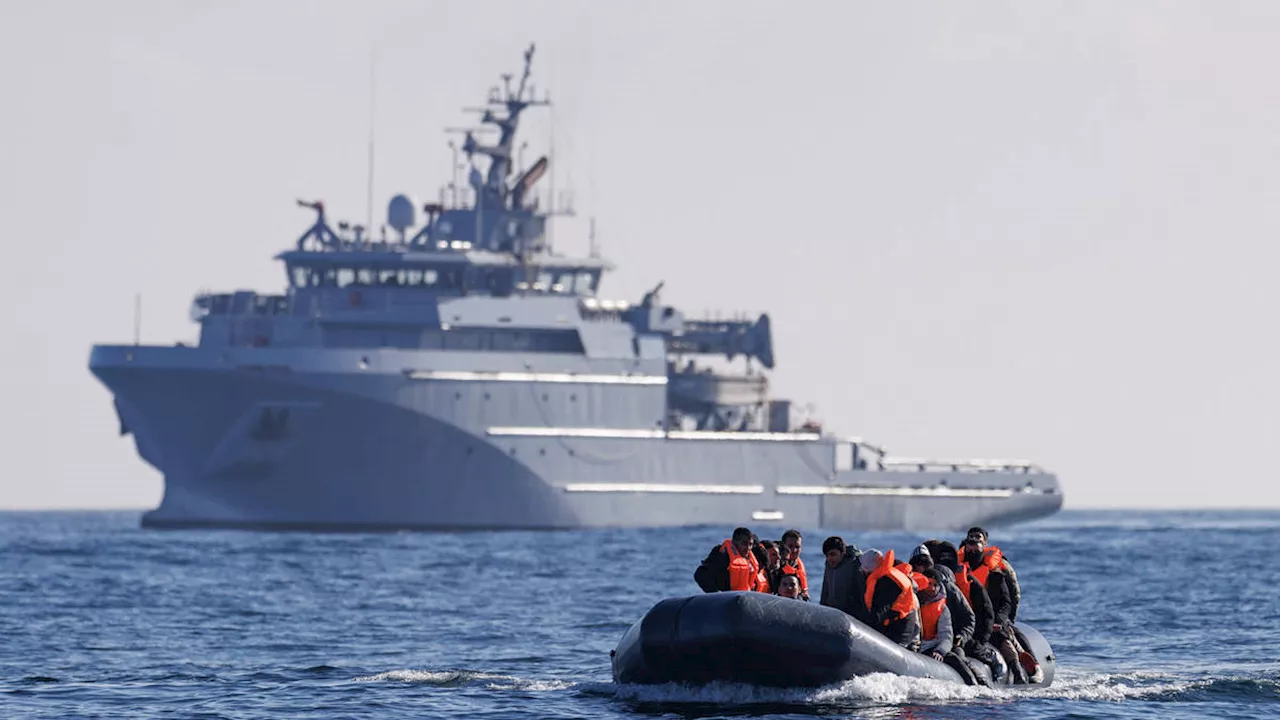 New sanctions aimed at finances of human smuggling rings in bid to curb Channel crossings