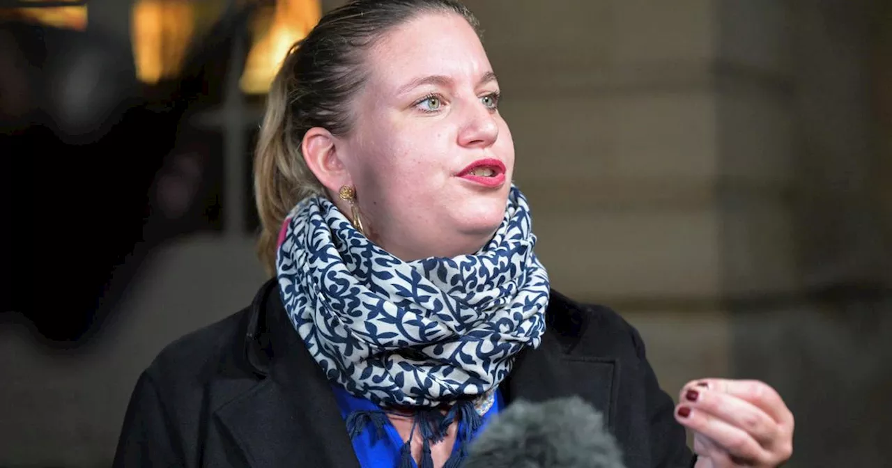 Rassemblements célébrant la mort de Jean-Marie Le Pen : Mathilde Panot «pas choquée» par «cette jeunesse qui continue d’emmerder le Front national»