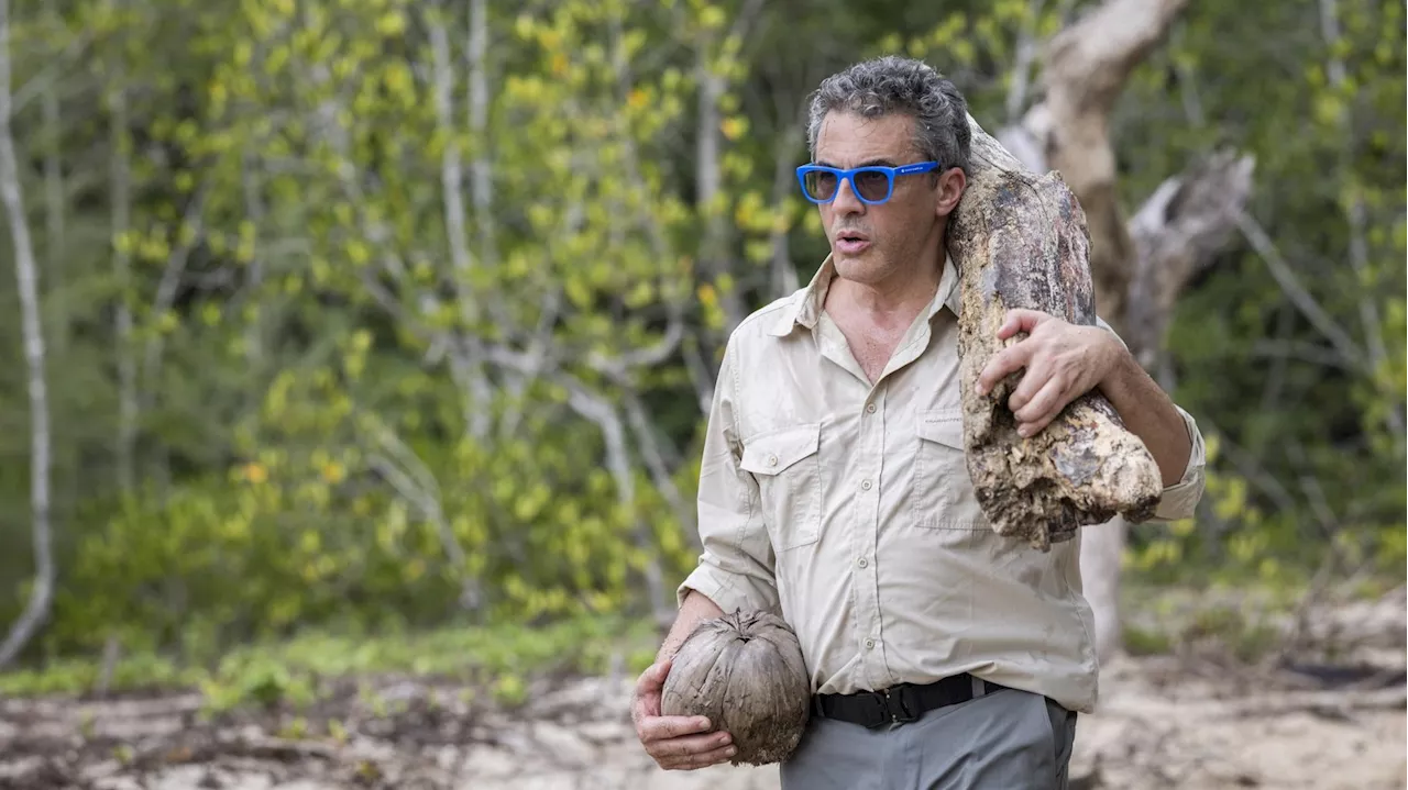 « The Island, l’île du bagne sur M6 » : Julien Cohen se met à dos les autres candidats (et les téléspectateurs)