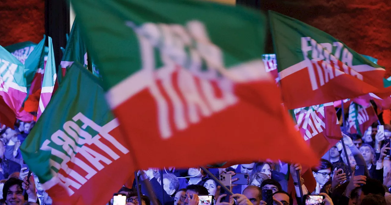 Forza Italia in Regione Lombardia: Crescita e Richiesta di Rilancio nella Giunta