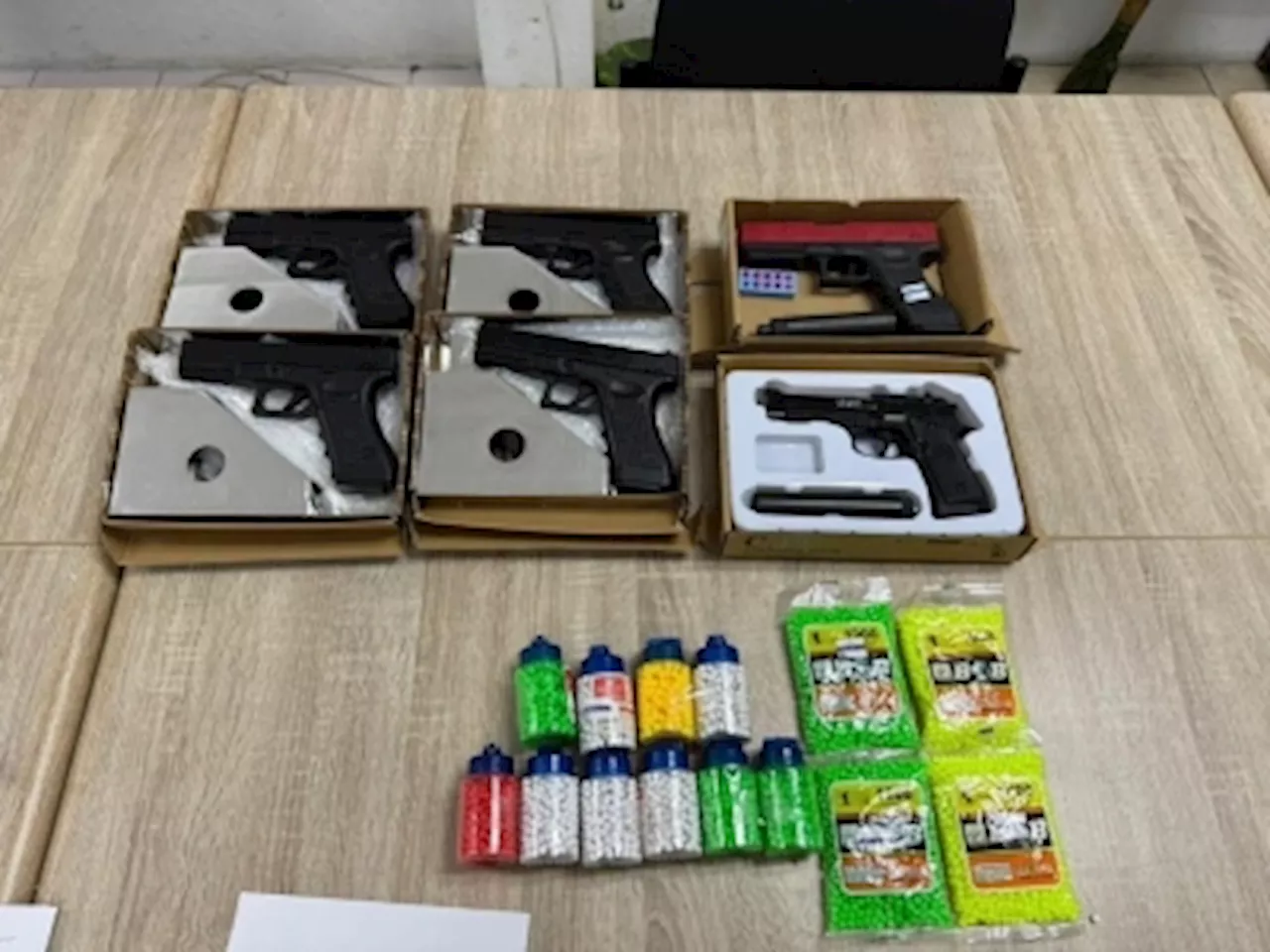 Two Detained in Sabah for Selling Replica Firearms