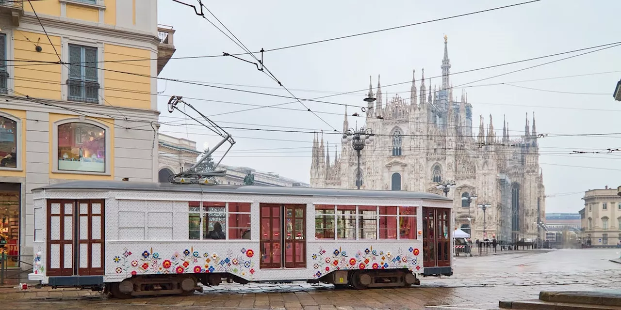 Tram Artistici di Louis Vuitton Celebrano Takashi Murakami