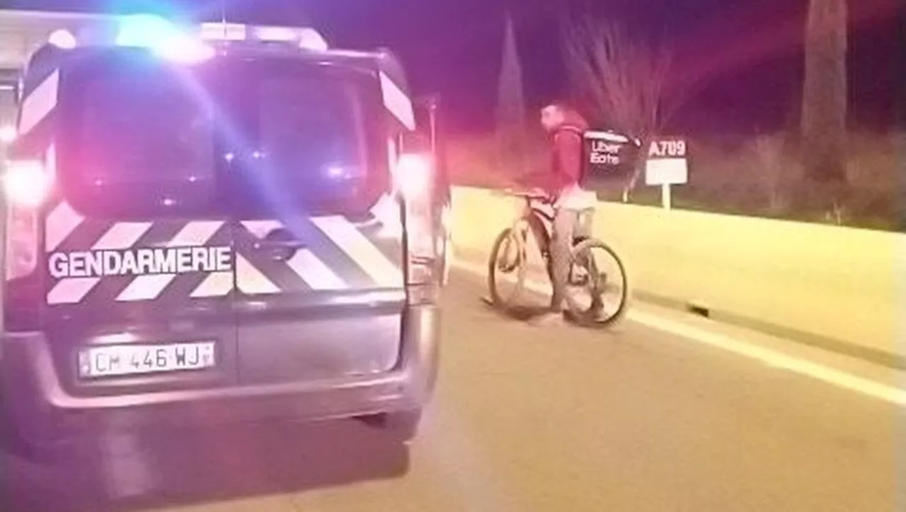 Livreur à vélo arrêté sur l'A709 après course folle