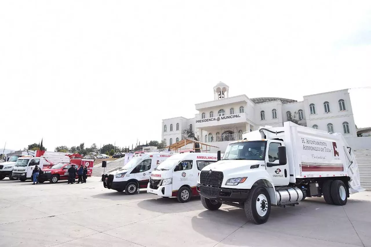 Atotonilco de Tula Renueva Parque Vehicular y Moderniza Alumbrado Público