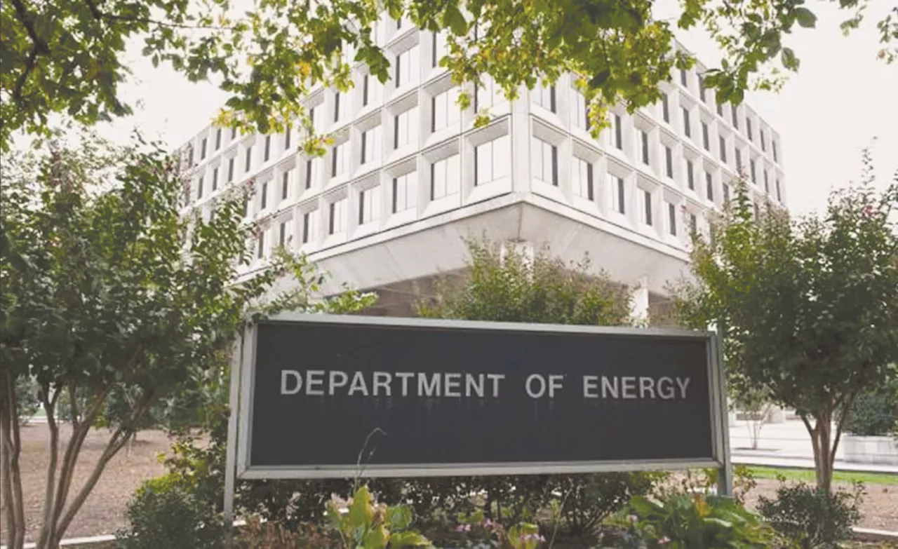 DOE defends cancellation of 105 RE service contracts