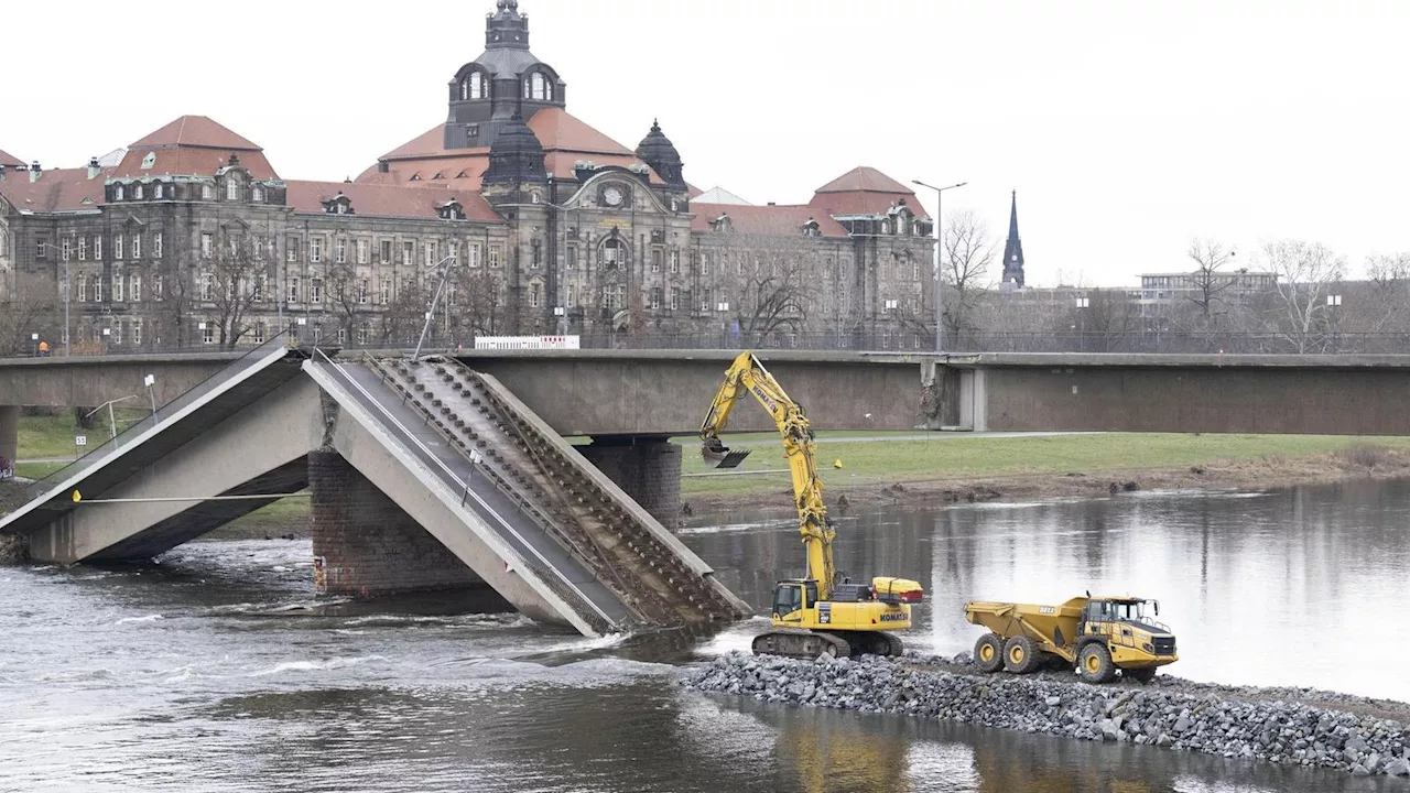 Bombe gefunden bei Abrissarbeiten an der Carolabrücke in Dresden