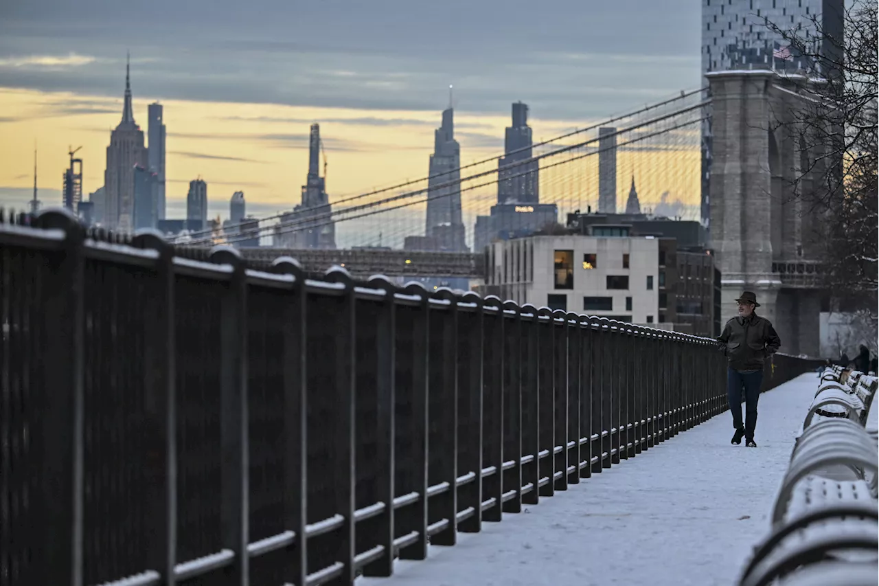 Winter Storm Watches Issued for 10 States