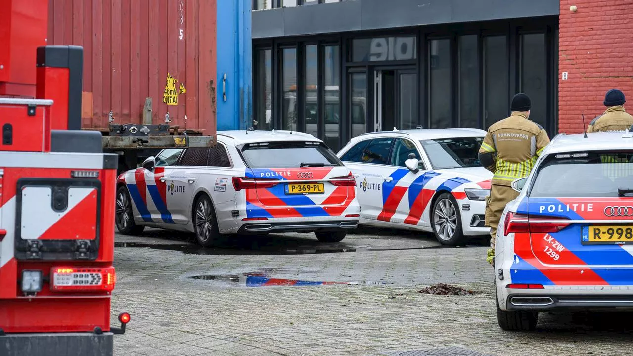 Man (78) aangehouden voor diefstal en witwassen bij grote politie-inval