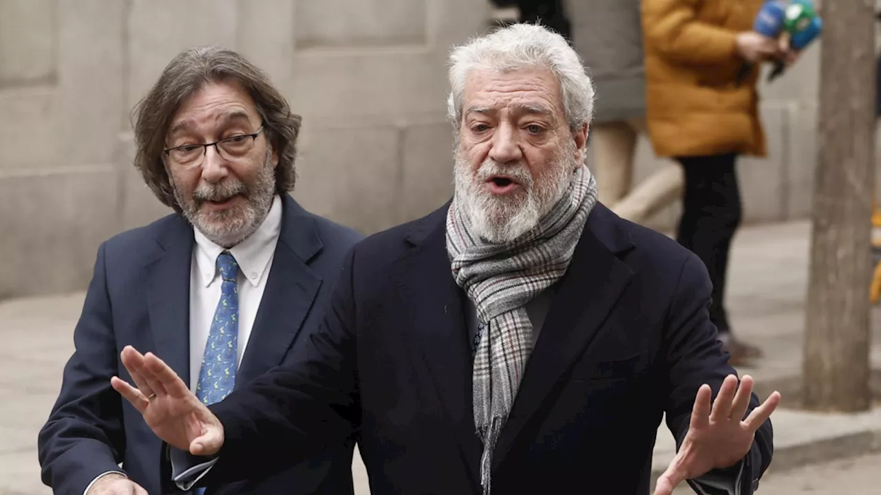 Miguel Ángel Rodríguez admite que filtró a varios medios uno de los correos de la pareja de Ayuso