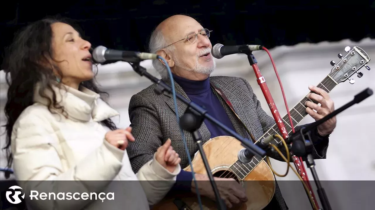 Peter Yarrow, do trio folk Peter, Paul and Mary, morre aos 86 anos Música