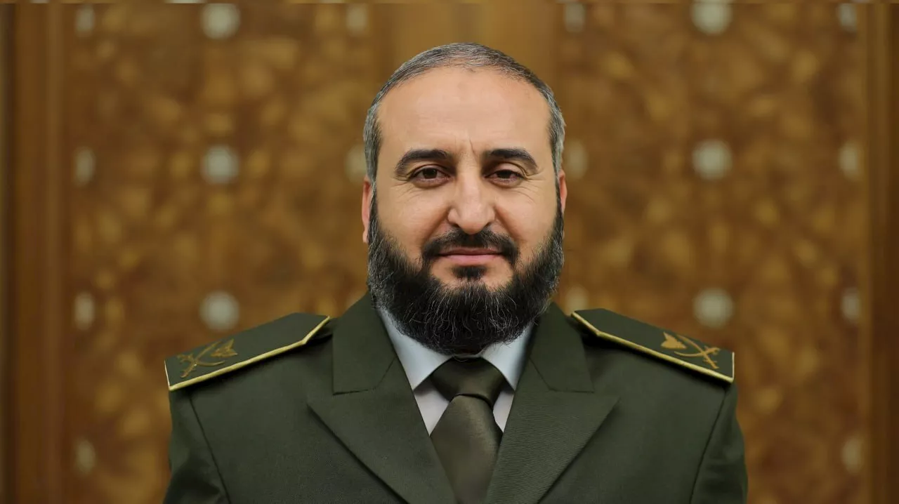 وزير الدفاع السوري يؤكد على ترميم الفجوة بين الجيش والشعب