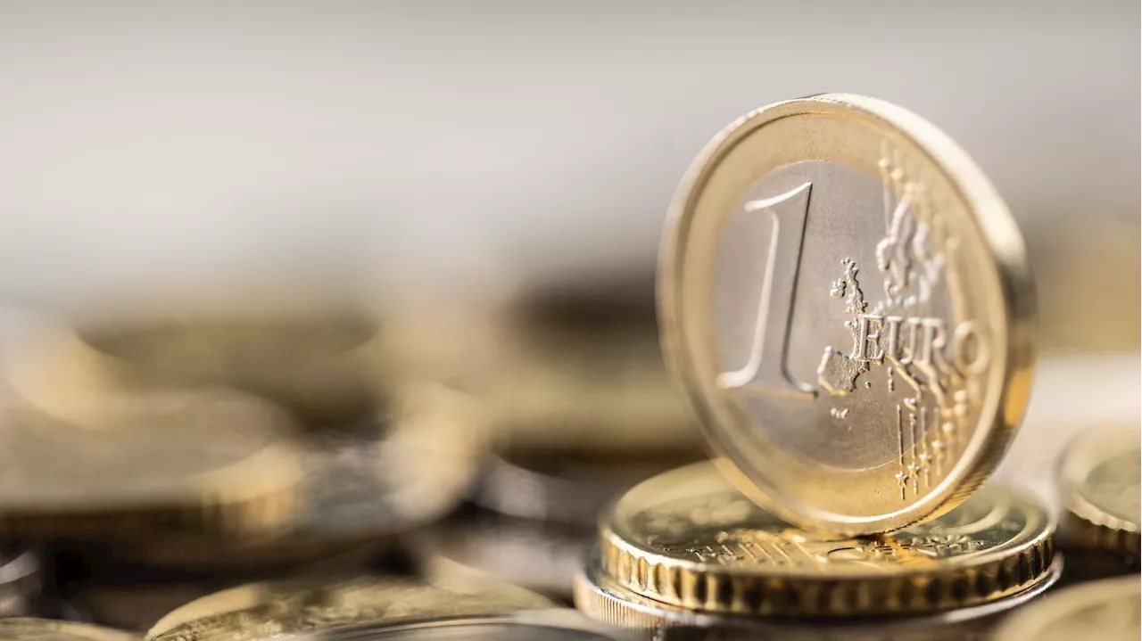 Euro en chute libre : l'euro atteint son plus bas niveau depuis novembre 2022