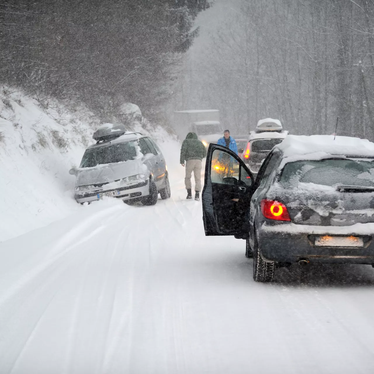 Météo France place 5 départements du nord en vigilance orange neige-verglas et crues